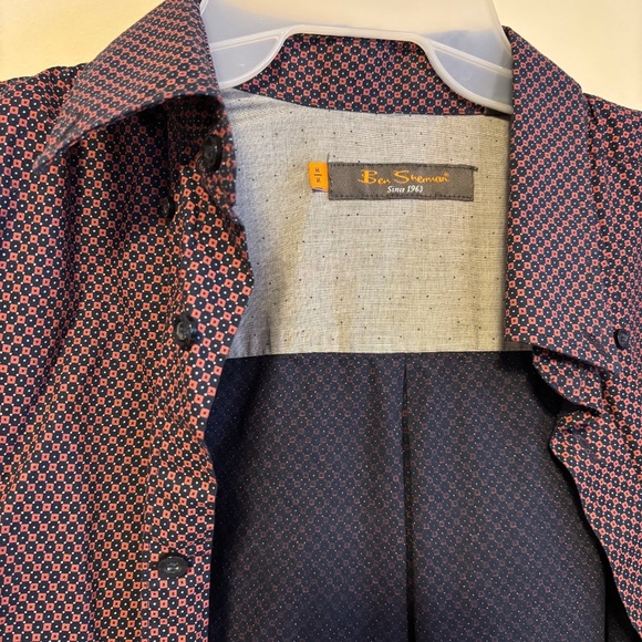 Mens Ben Sherman Collared Button Down Shirt Blue Red Geometric Pattern Size M - Picture 2 of 5